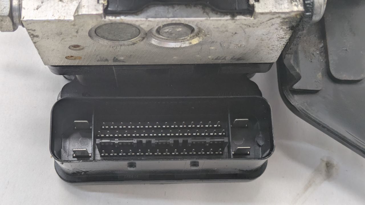 2011 FORD EDGE Anti-lock Brake Pts - 488811 — photo 3