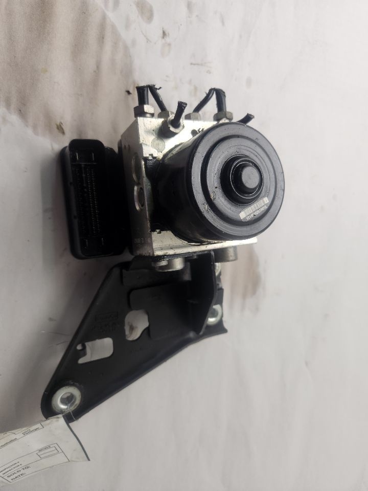 2011 FORD EDGE Anti-lock Brake Pts - 488814 — photo 1