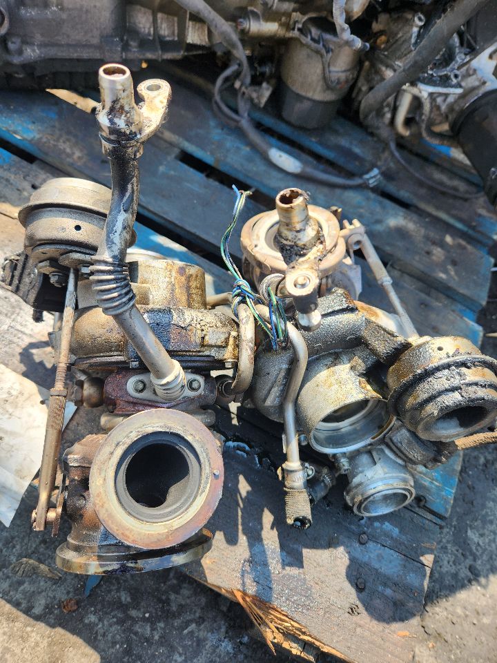 2011 BMW X6 8cyl Gasoline Turbo 4.4 Turbo-Supercharger - 488840