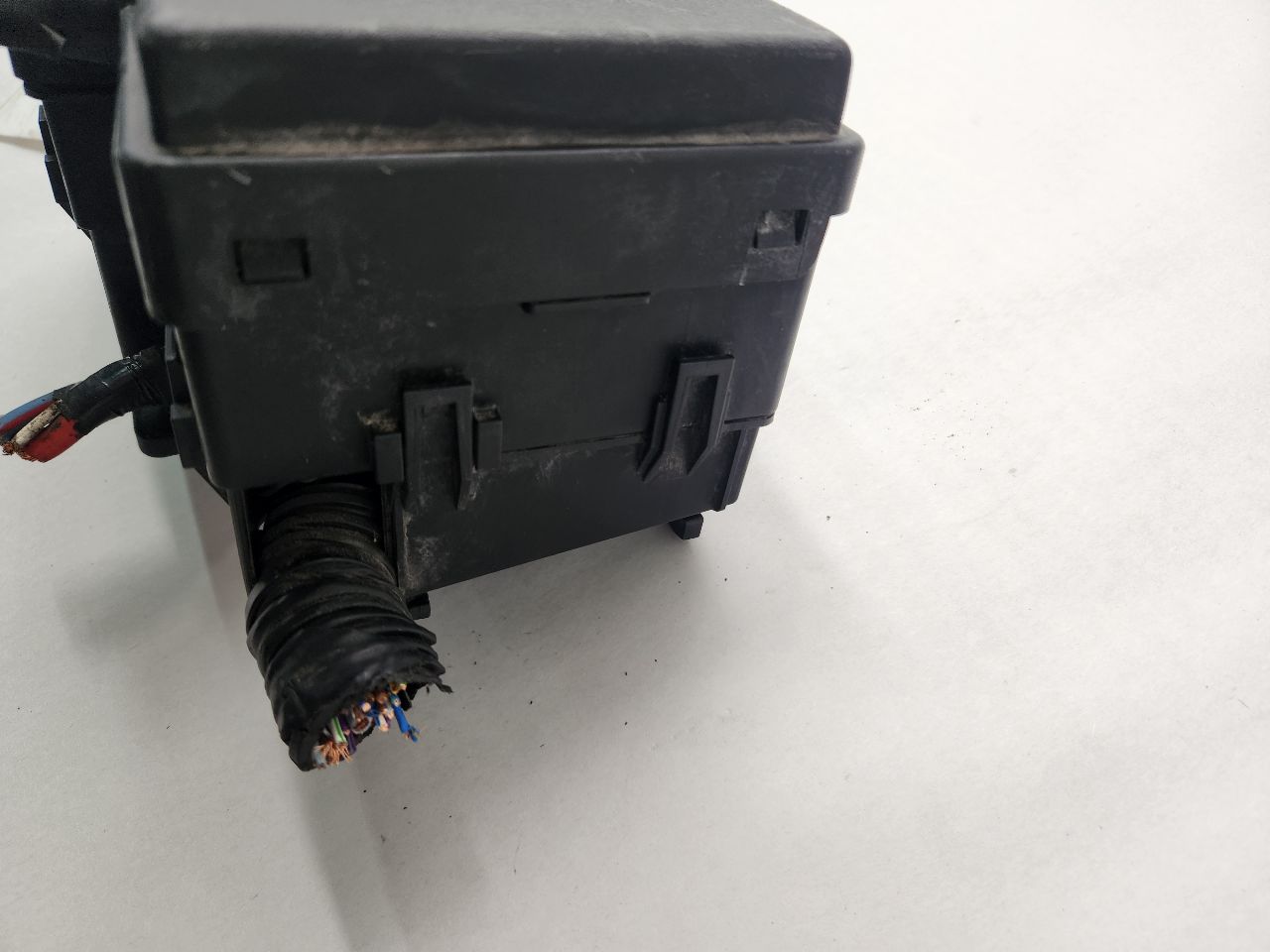 2013 FORD FOCUS Fuse Box, Engine - 488873 — photo 3