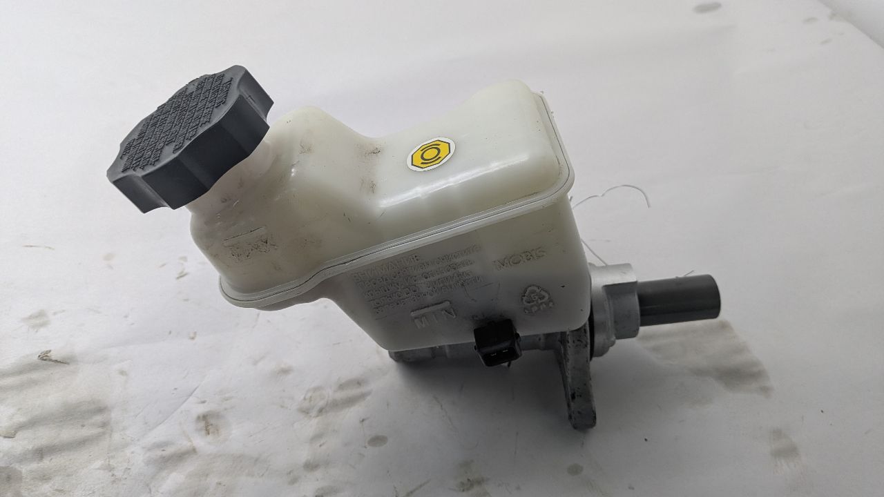 2014 KIA CADENZA BRAKE MASTER CYL - 488879 — photo 2