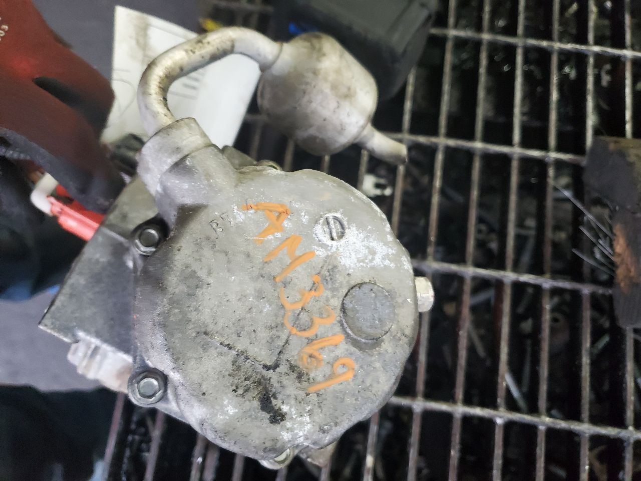 2014 LEXUS ES300H 4cyl Electric 2.5 AC COMPRESSOR - 488952 — photo 5