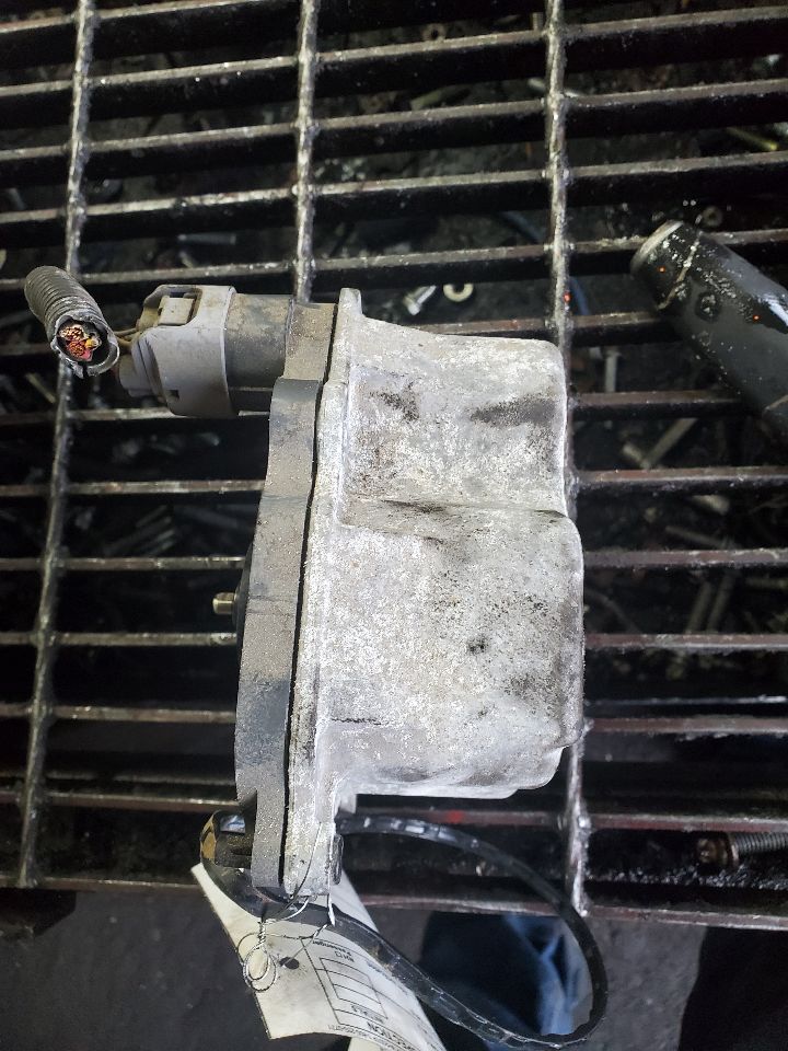 2014 LEXUS ES300H 4cyl Electric 2.5 Coolant Pump - 488954 — photo 2