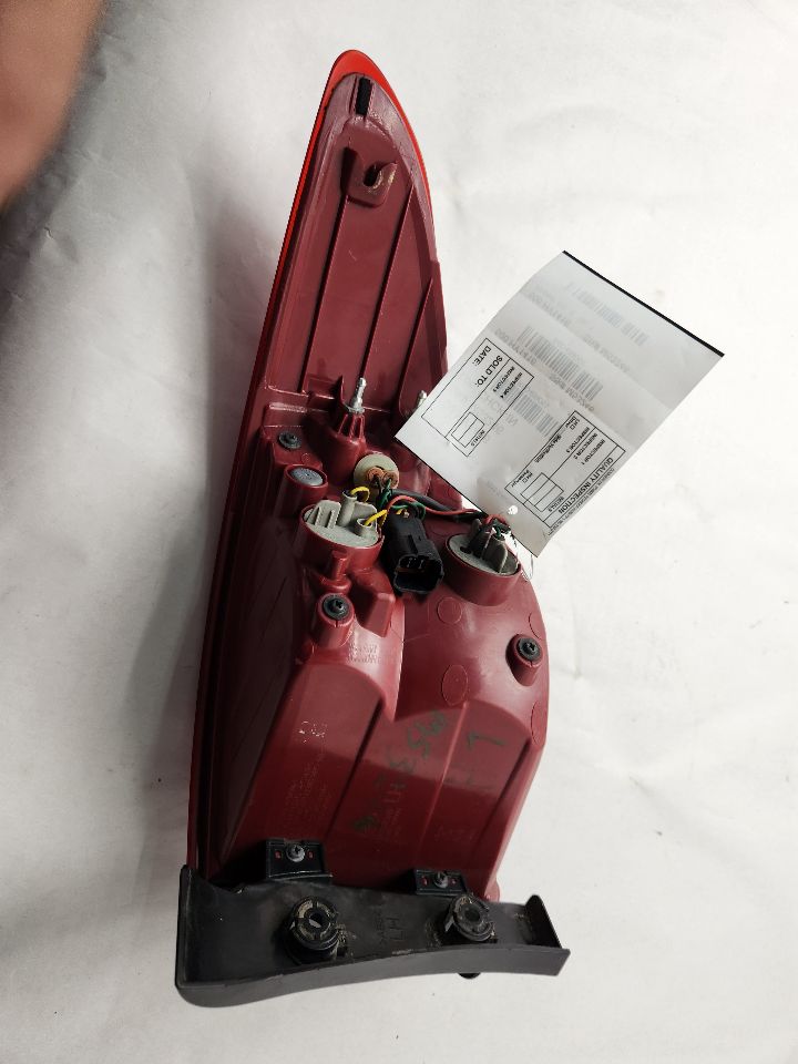 2016 HYUNDAI SANTA FE Left TAIL LAMP - 489061 — photo 5