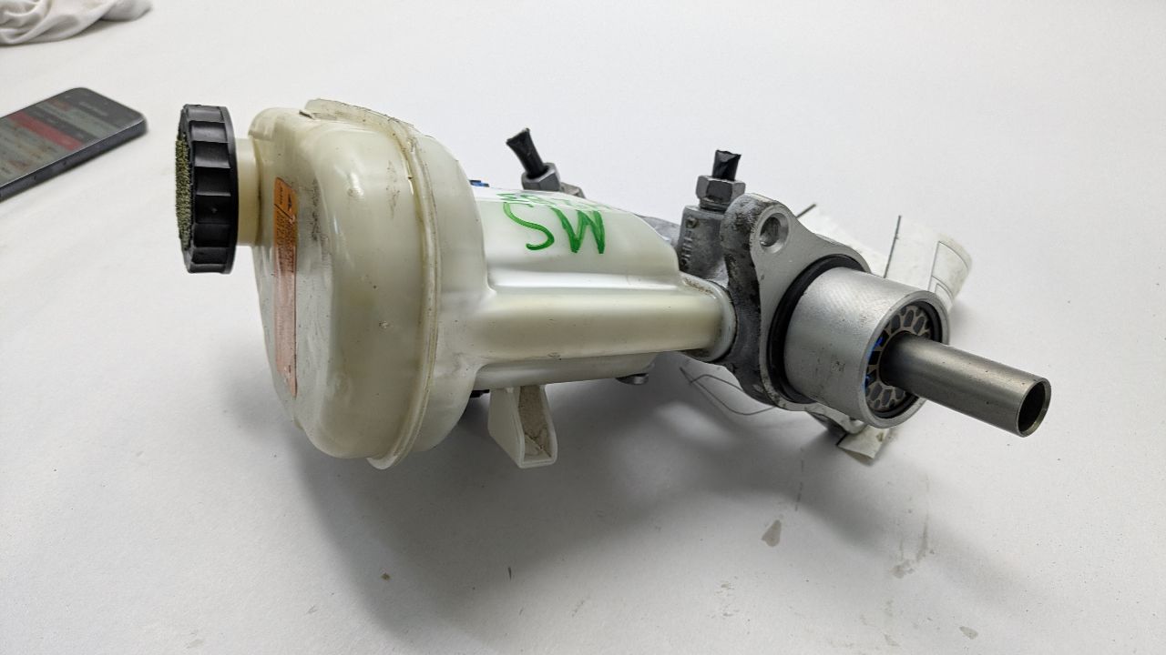 2015 FORD EXPLORER BRAKE MASTER CYL - 489085 — photo 3