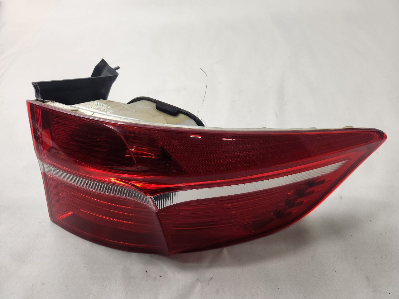 2011 BMW X6 8cyl Gasoline Turbo 4.4 Right TAIL LAMP - 489117
