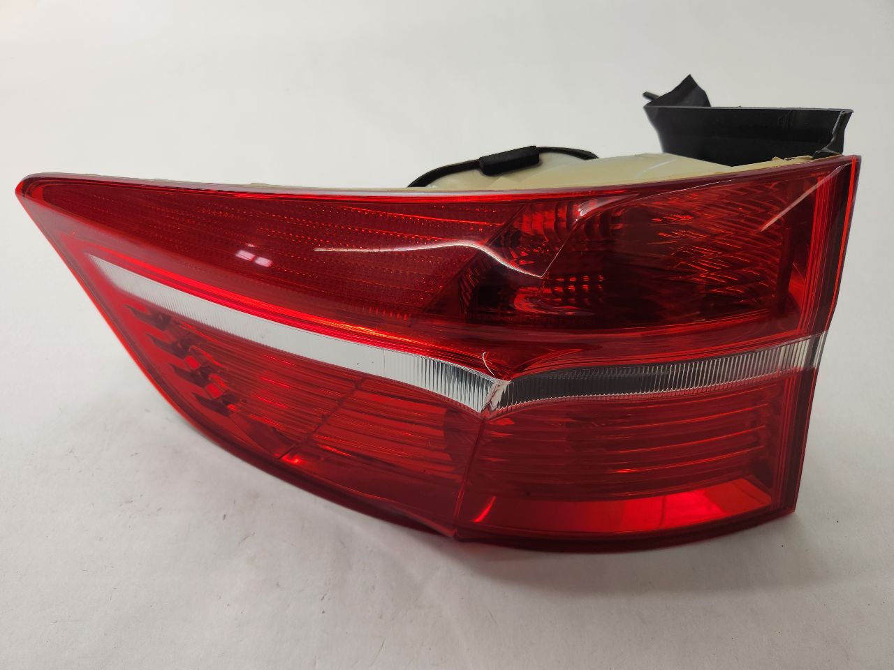 2011 BMW X6 8cyl Gasoline Turbo 4.4 Left TAIL LAMP - 489118