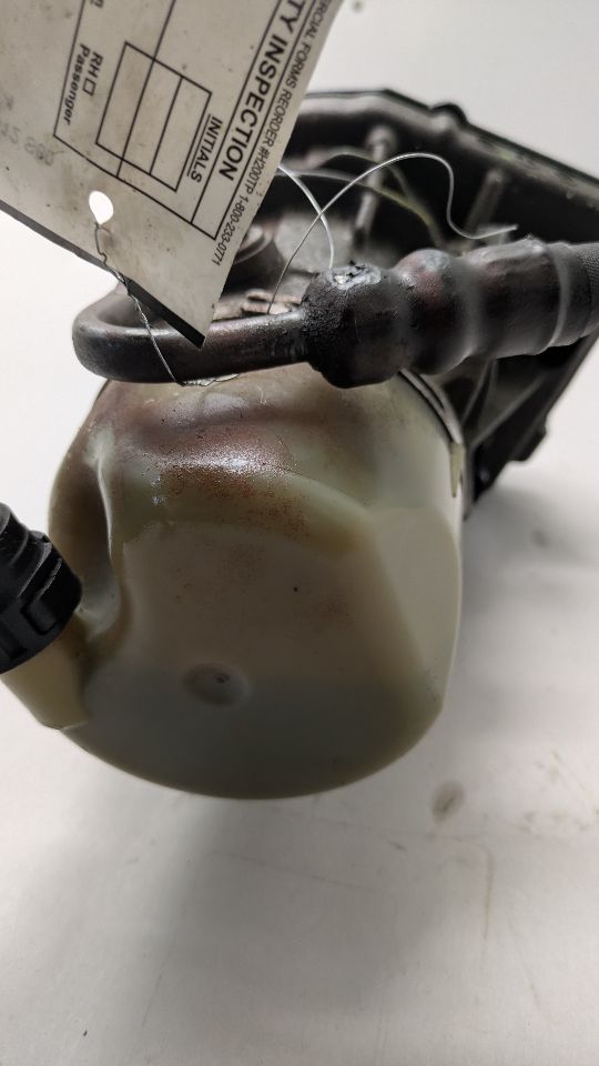 2012 VOLVO 60 SERIES PS Pump/Motor - 489164 — photo 2