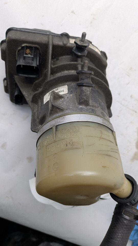 2012 VOLVO 60 SERIES PS Pump/Motor - 489164 — photo 6