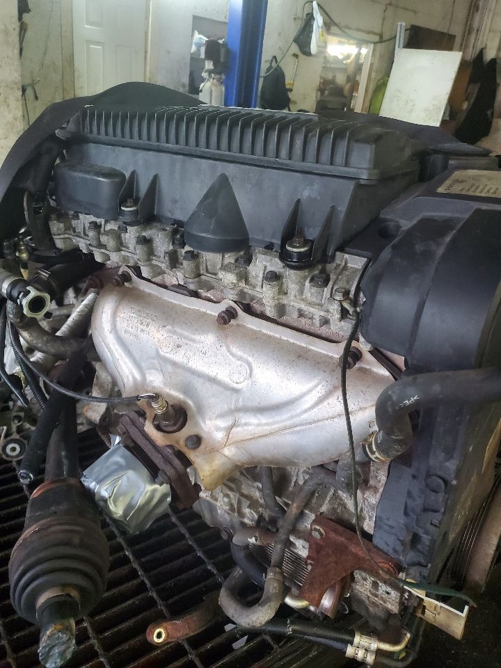 2009 VOLVO 40 SERIES ENGINE ASSEMBLY - 489204 — photo 4