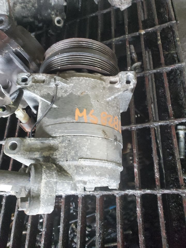 2009 VOLVO 40 SERIES AC COMPRESSOR - 489206 — photo 2