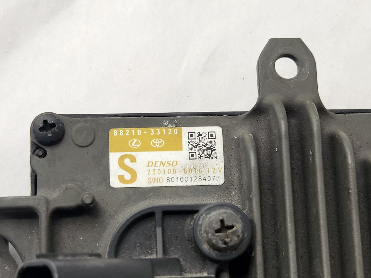 2021 TOYOTA RAV4 Camera Projector - 489249 — photo 4