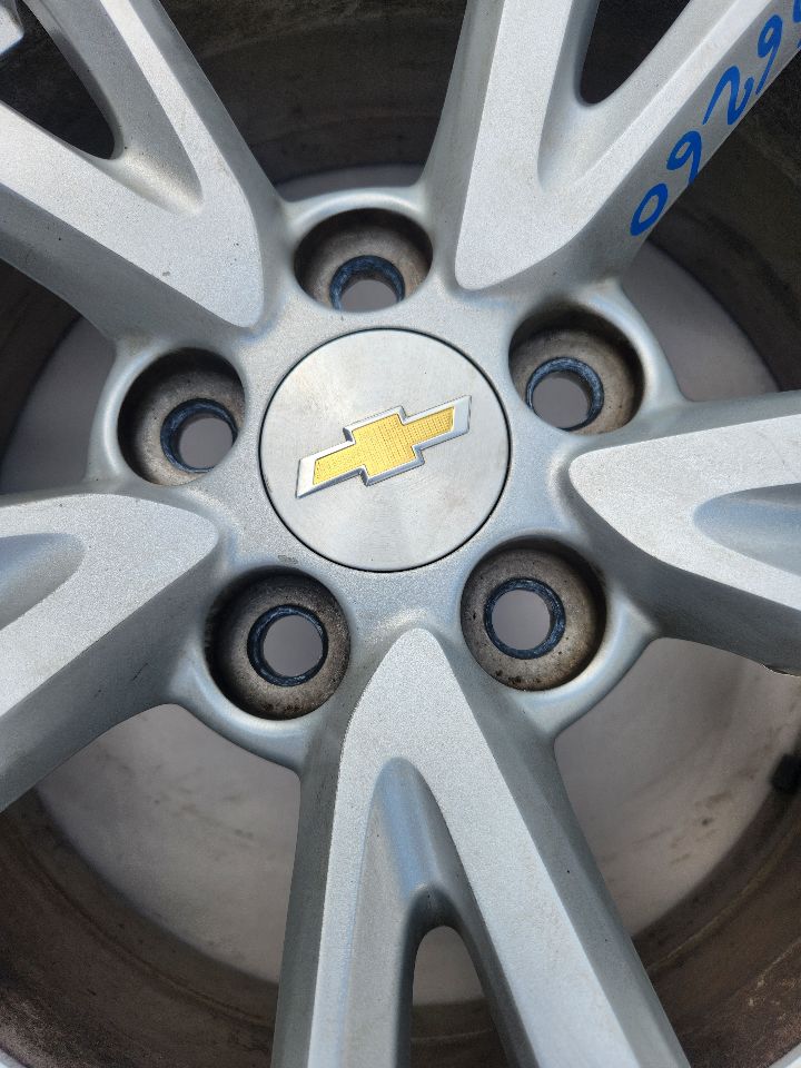 2017 CHEVROLET EQUINOX WHEEL - 489260 — photo 2