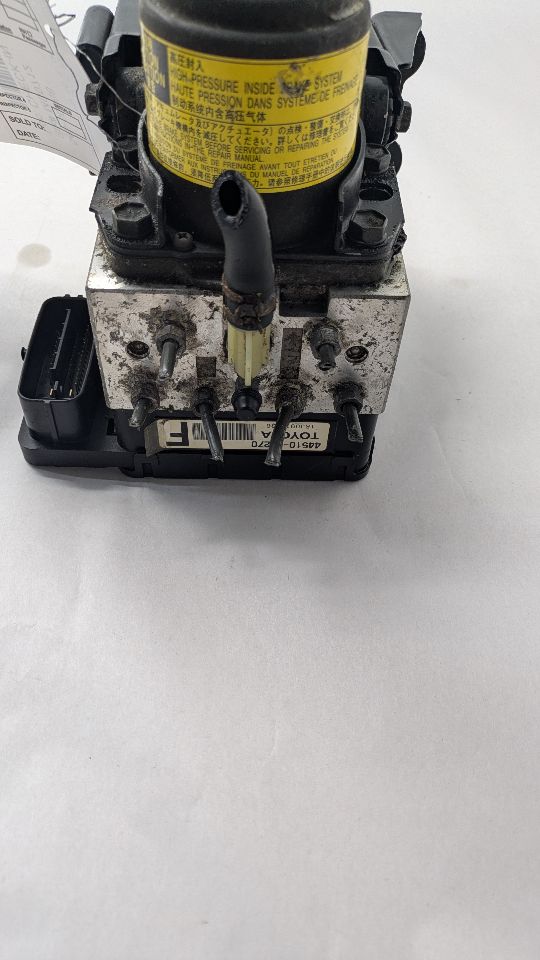 2008 TOYOTA CAMRY Anti-lock Brake Pts - 489261 — photo 5