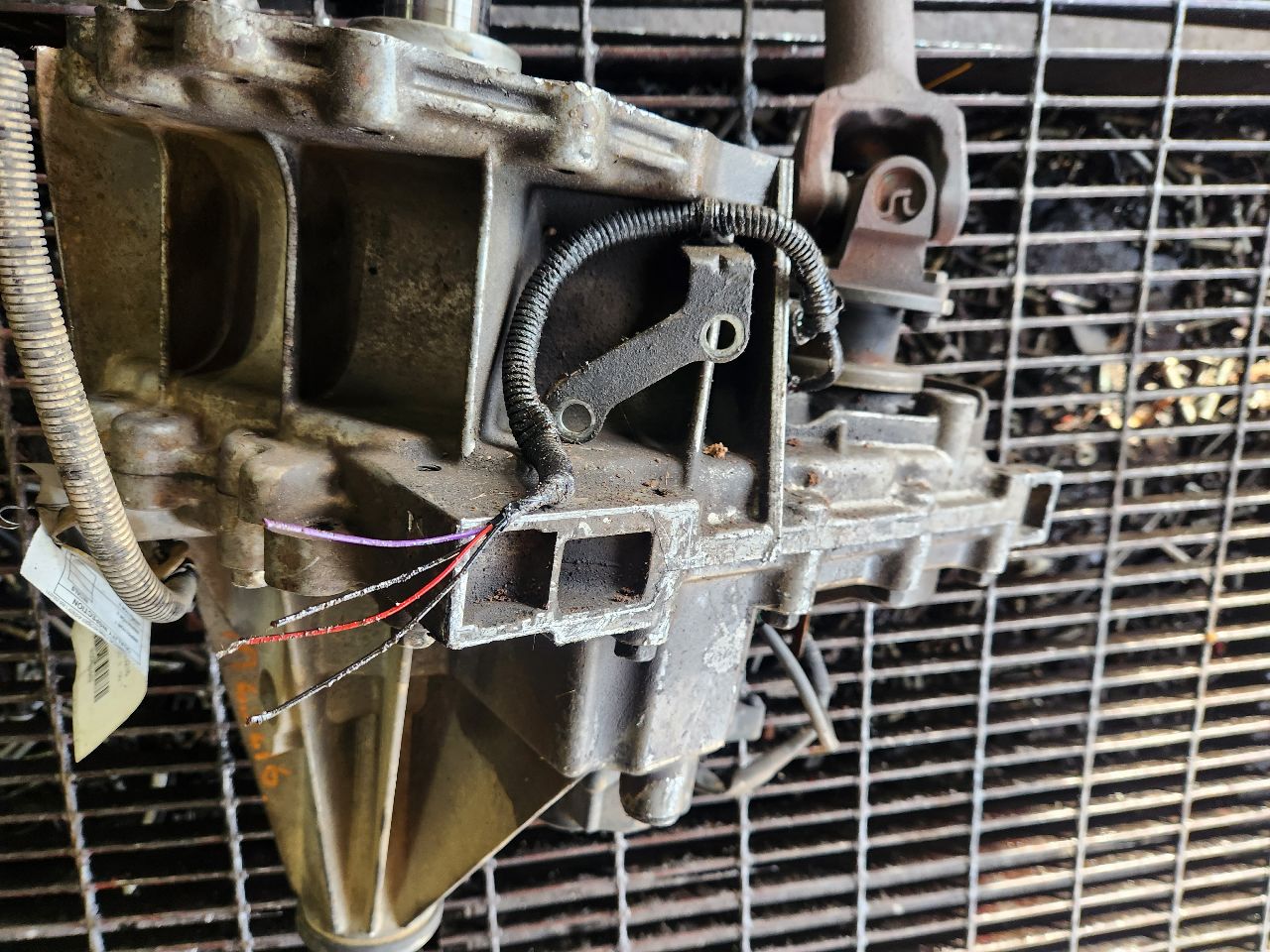 2011 NISSAN TITAN TRANSFER CASE ASSY - 489443
