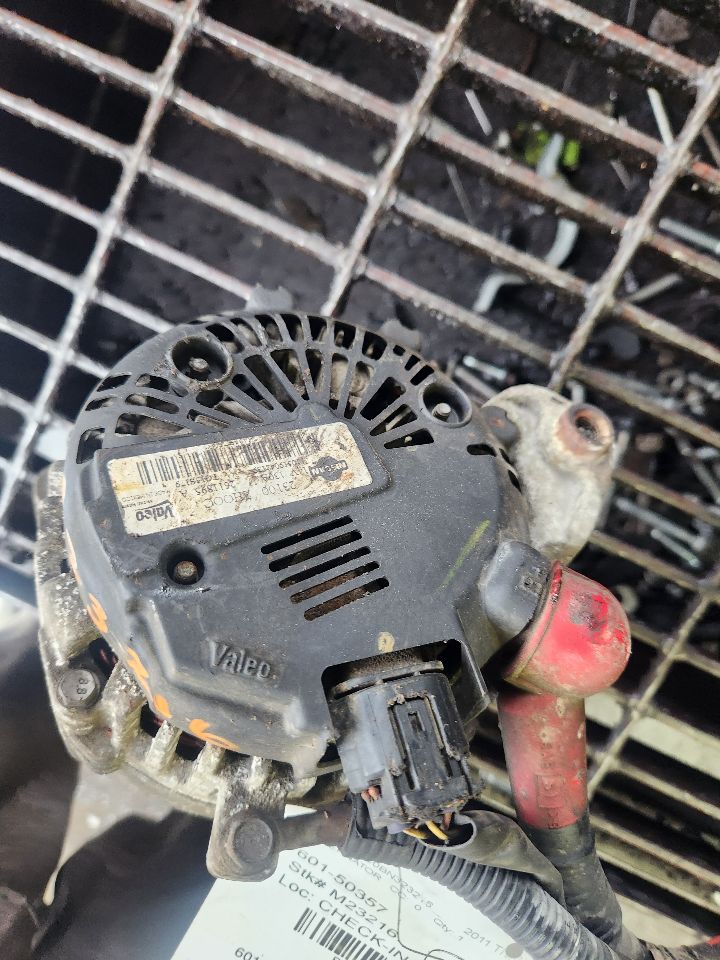 2011 NISSAN TITAN ALTERNATOR - 489446
