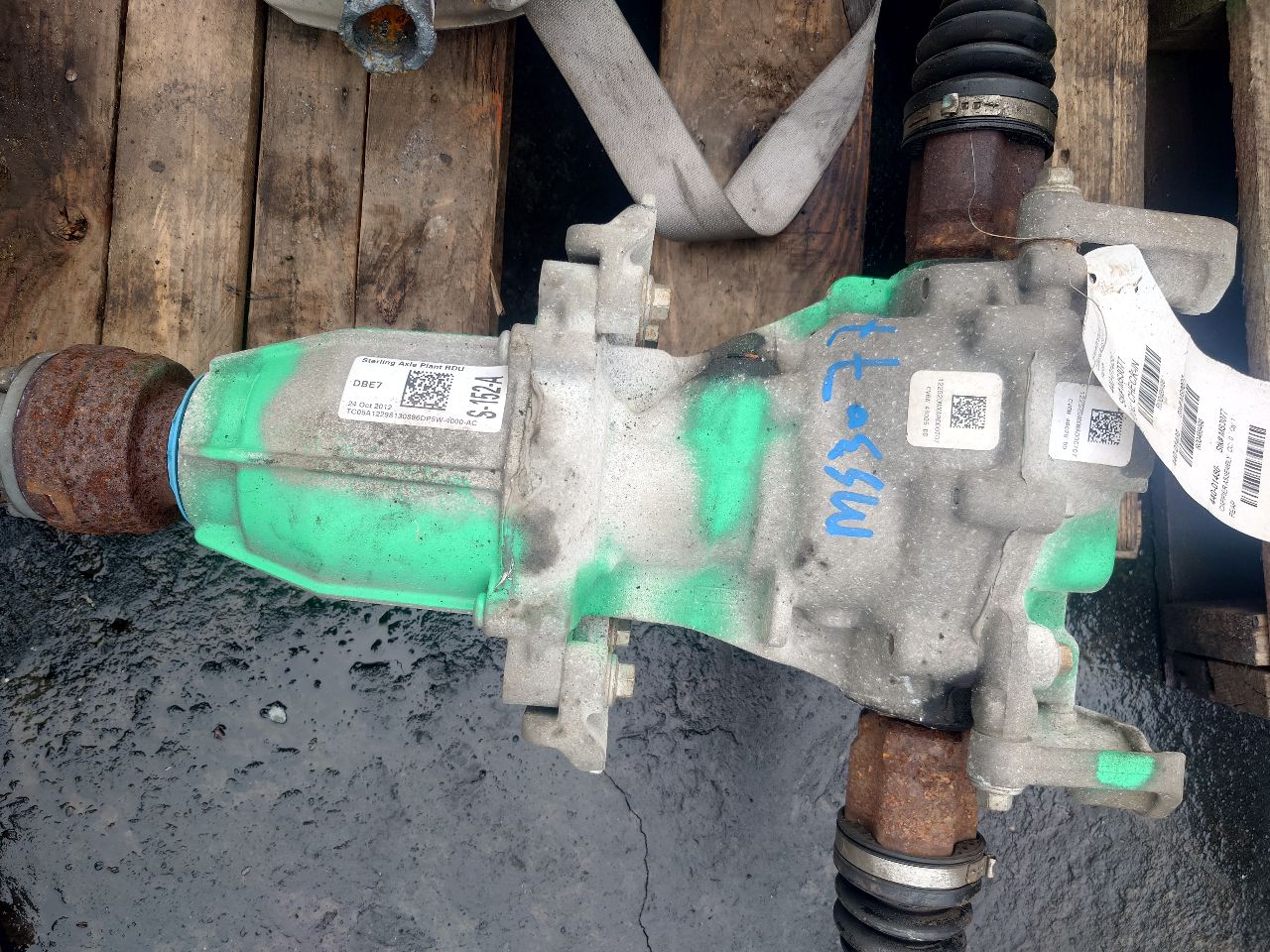 2013 FORD FLEX CARRIER ASSEMBLY - 489498