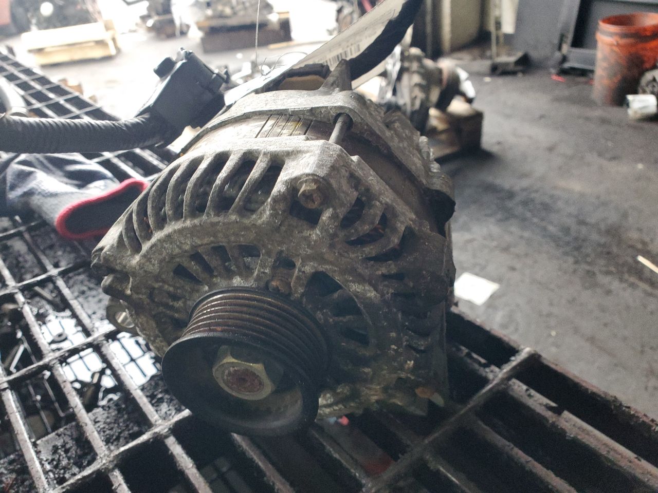 2013 FORD FLEX ALTERNATOR - 489500 — photo 4