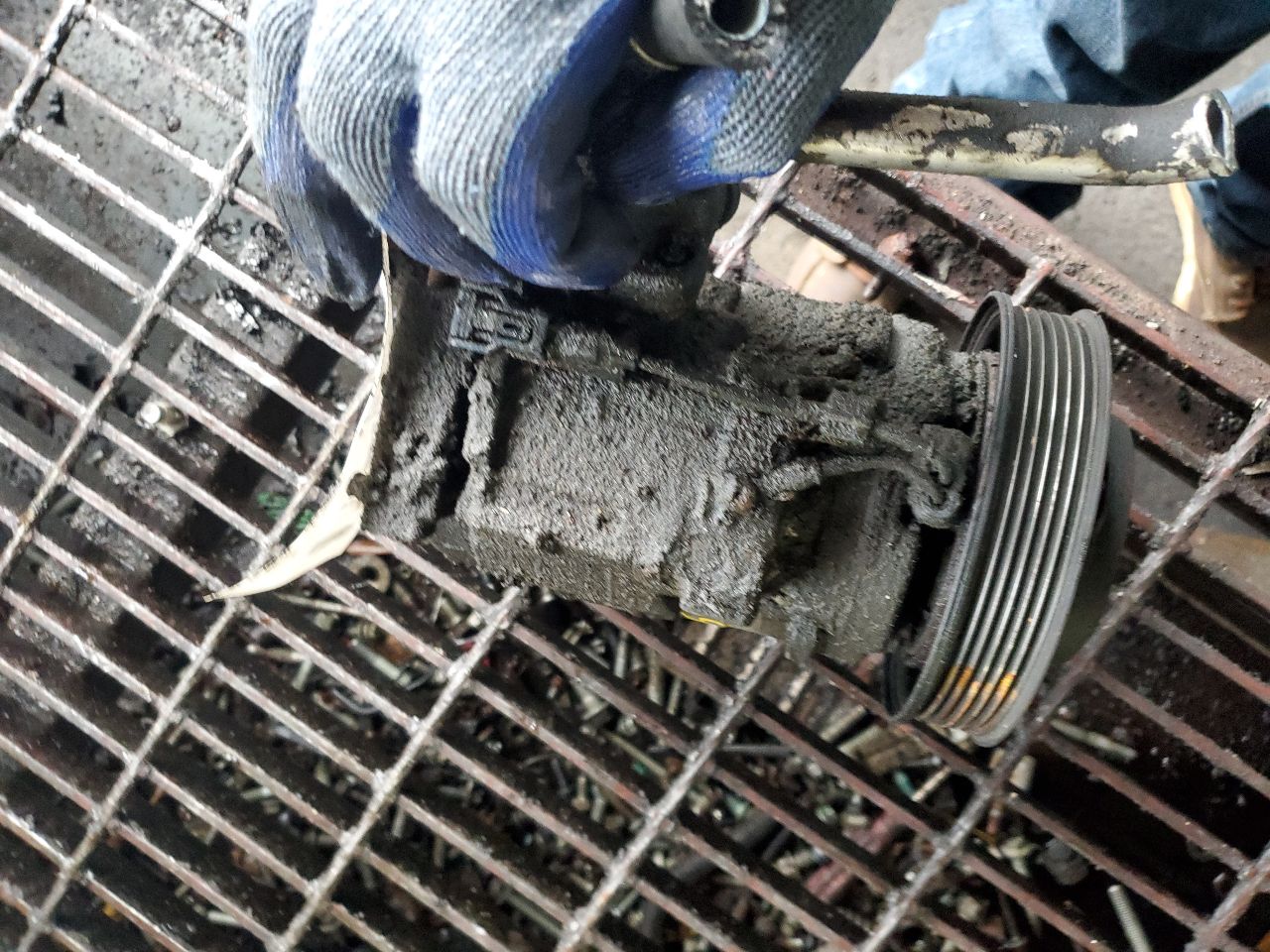 2011 HONDA ODYSSEY AC COMPRESSOR - 489526 — photo 2