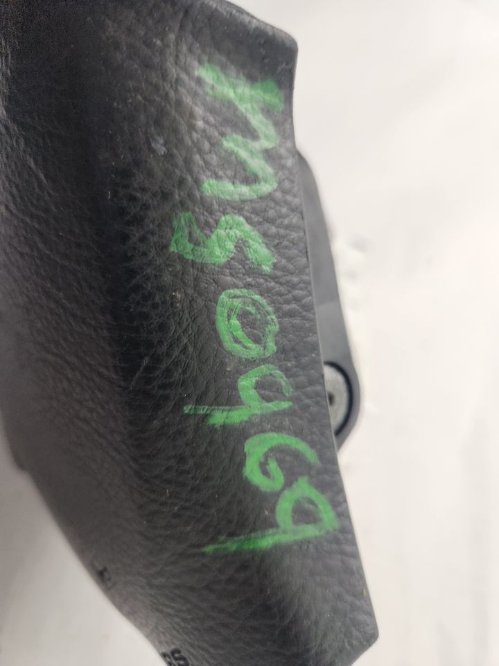 2006 LEXUS RX400H Left AIR BAG - 489535 — photo 2