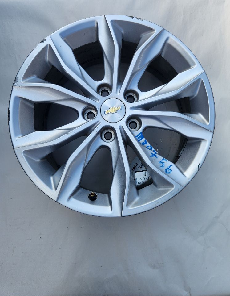 2022 CHEVROLET MALIBU WHEEL - 490010 — photo 1