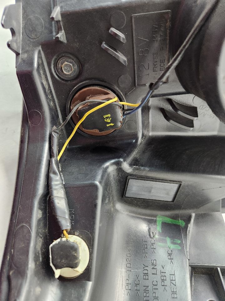 2012 FORD EXPLORER Left HEADLAMP ASSEMBLY - 490057 — photo 7