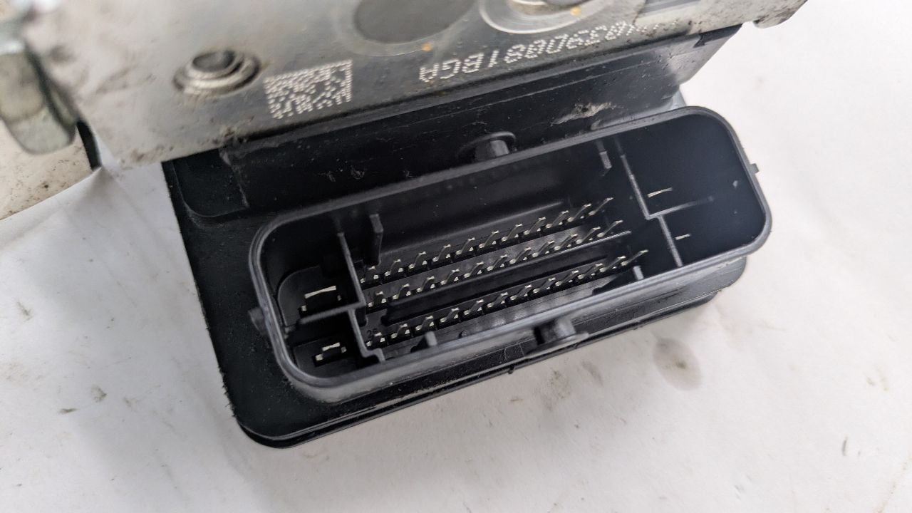 2014 BUICK LACROSSE Anti-lock Brake Pts - 490220 — photo 2