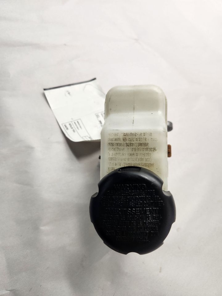 2011 HYUNDAI GENESIS BRAKE MASTER CYL - 490577 — photo 2