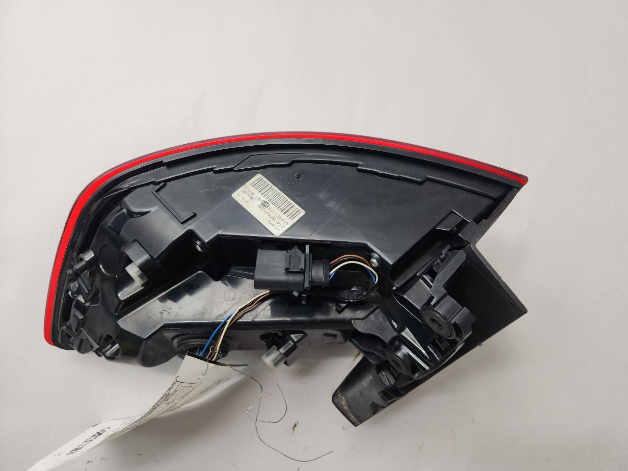 2017 AUDI A4 Left TAIL LAMP - 490606 — photo 4