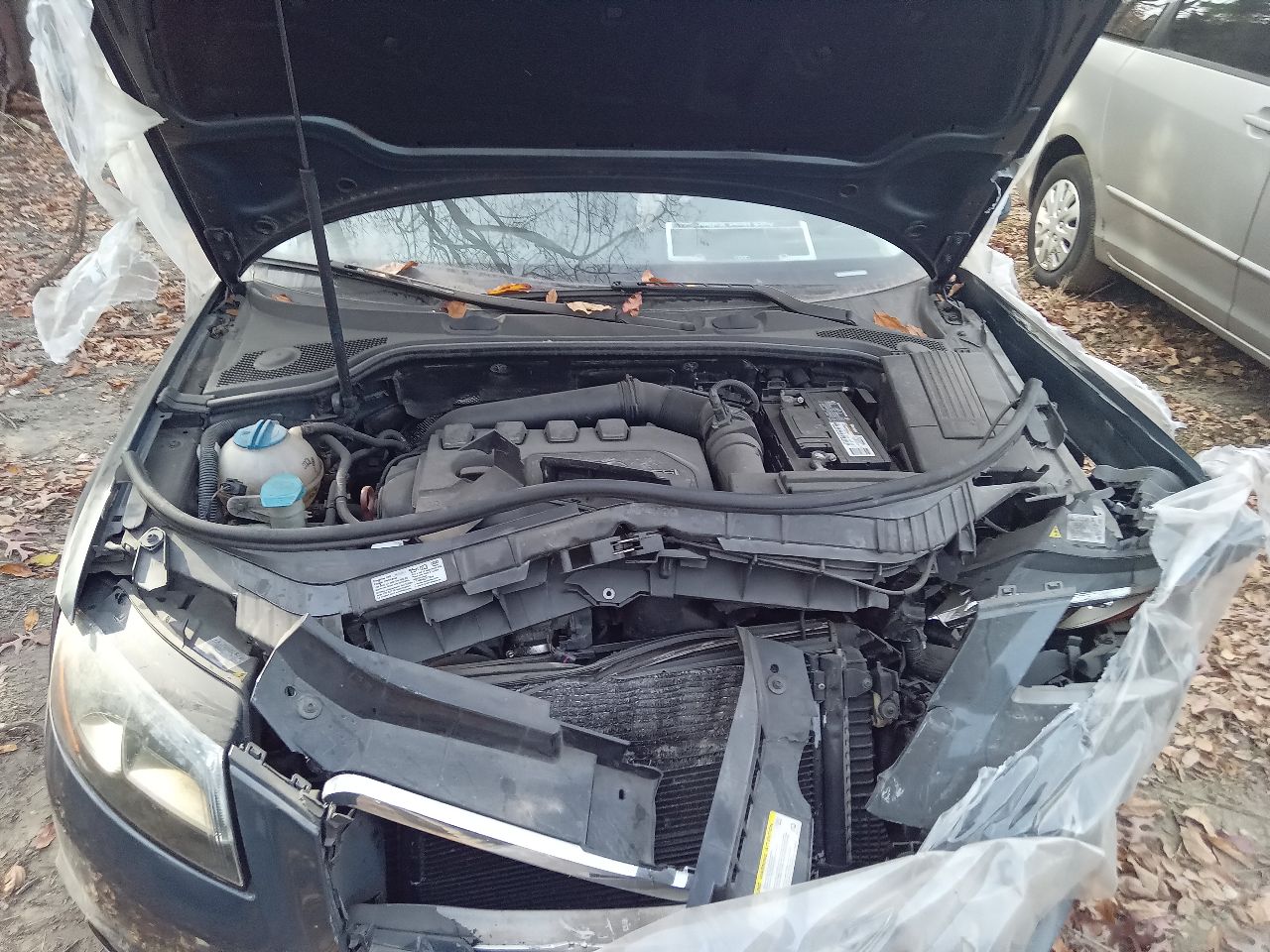 2012 AUDI A3 4cyl Gas Turbo 2.0 PZEV ENGINE ASSEMBLY - 490687 — photo 3