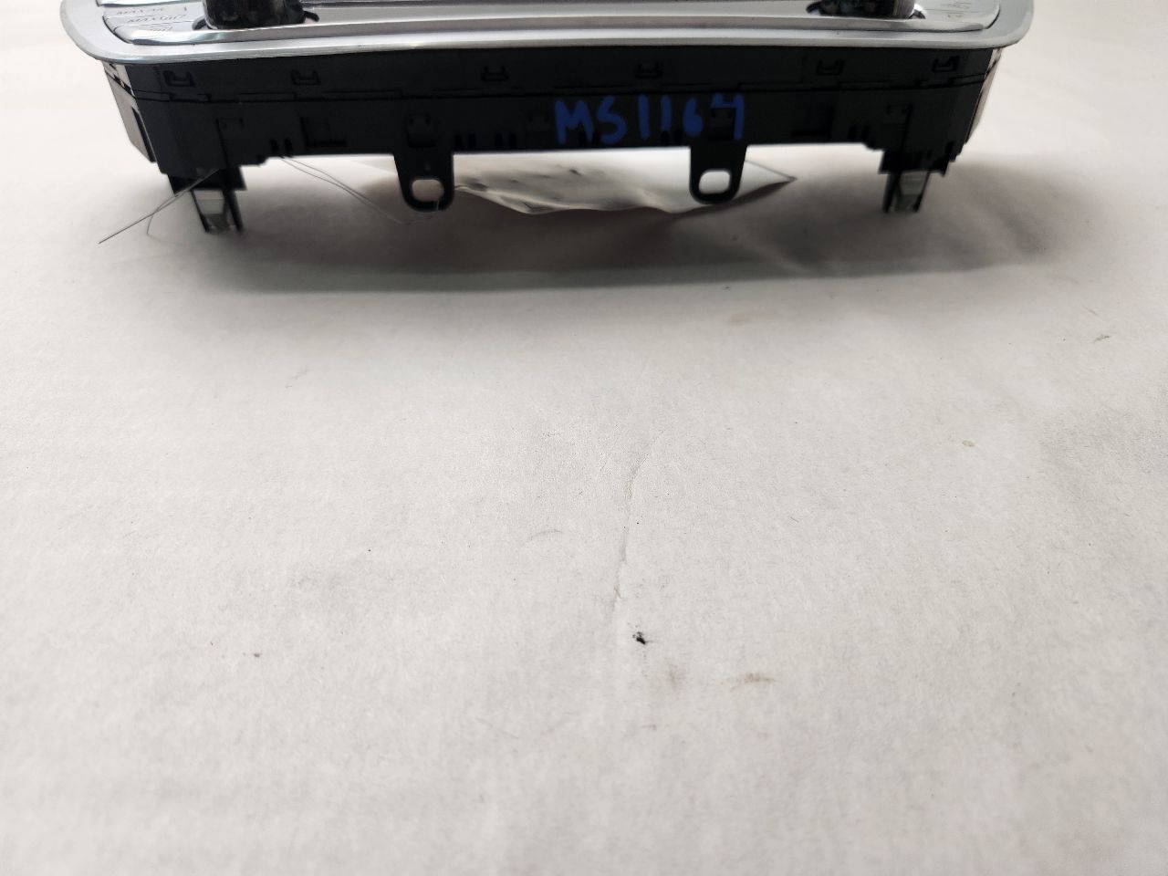 2016 BMW 750i TEMP CONTROL - 490733 — photo 2