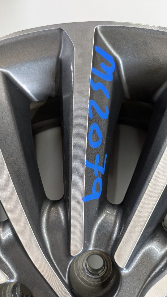 2017 KIA CADENZA WHEEL - 490760 — photo 3