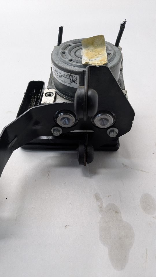 2015 FORD C-MAX Anti-lock Brake Pts - 490762 — photo 3