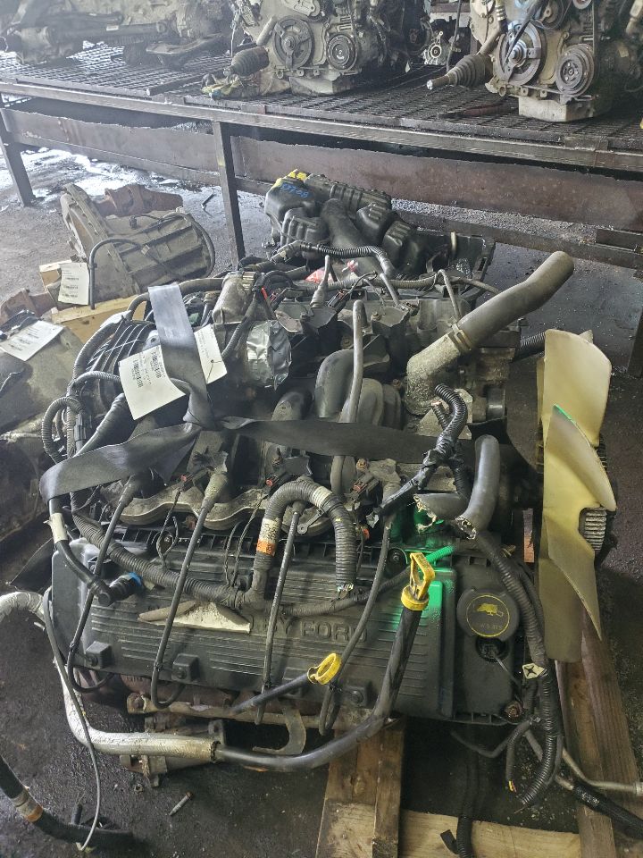 2016 FORD F350SD PICKUP ENGINE ASSEMBLY - 490880 — photo 3