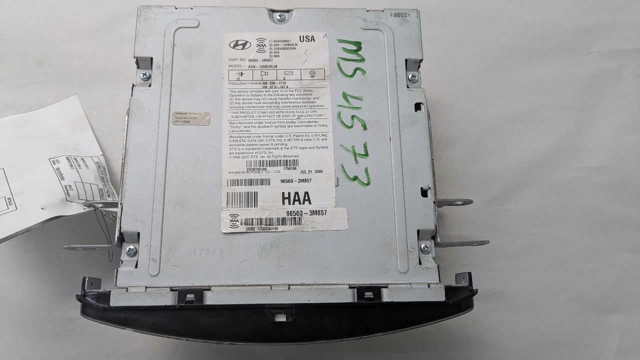2011 HYUNDAI GENESIS Info-GPS-TV Screen - 490900 — photo 2