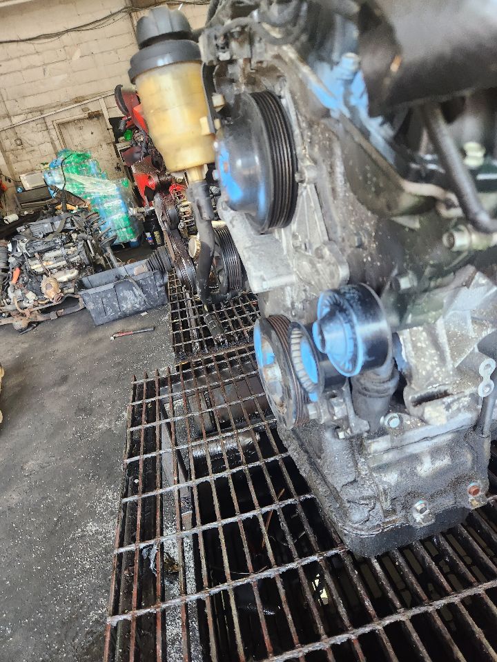 2011 HYUNDAI GENESIS ENGINE ASSEMBLY - 490904 — photo 6