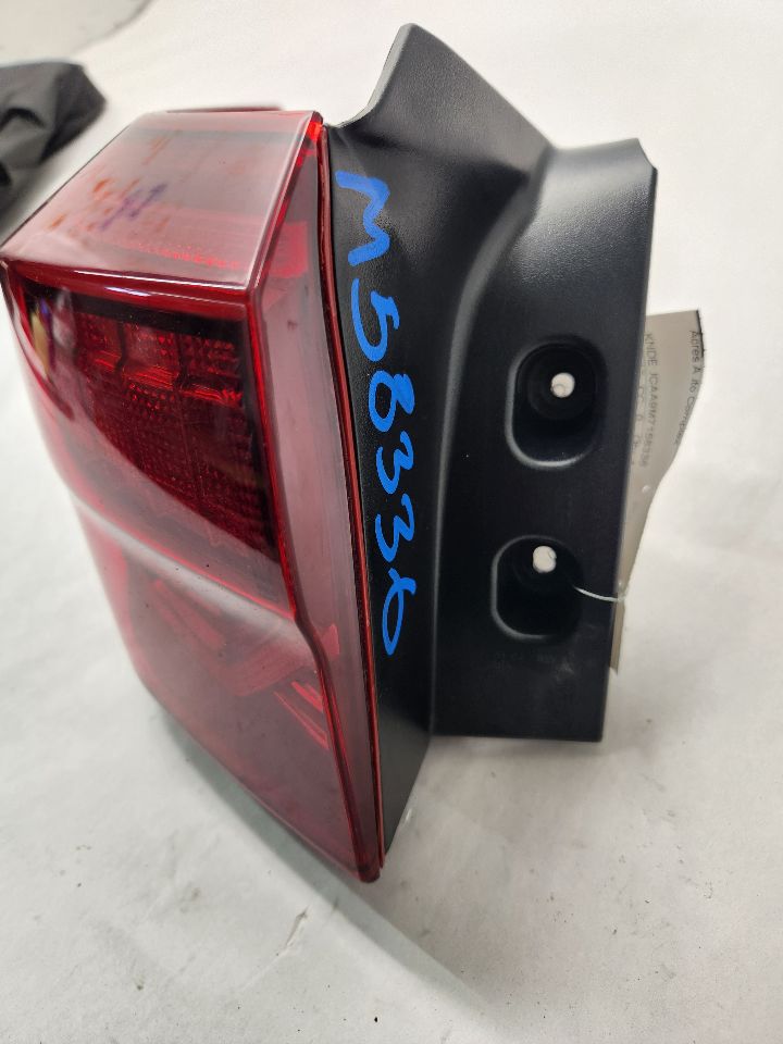 2021 KIA SELTOS Left TAIL LAMP - 490932