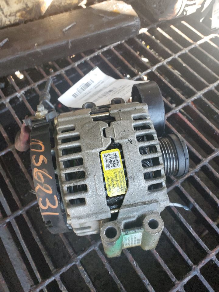 2011 BMW 328i ALTERNATOR - 491165 — photo 2