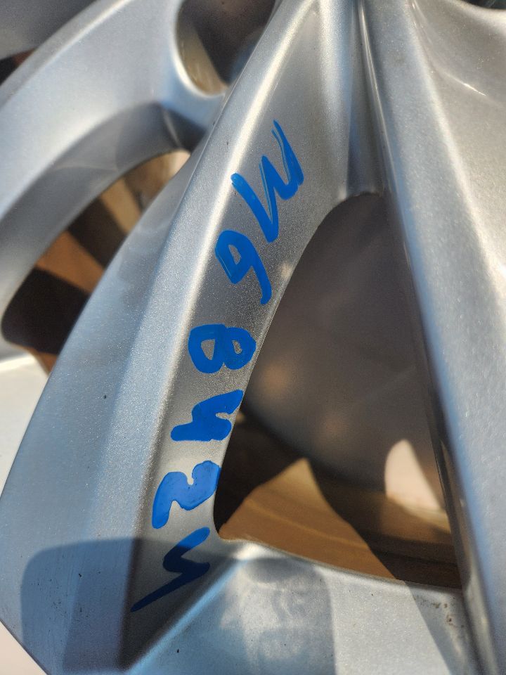 2015 VOLKSWAGEN PASSAT WHEEL - 491343 — photo 2