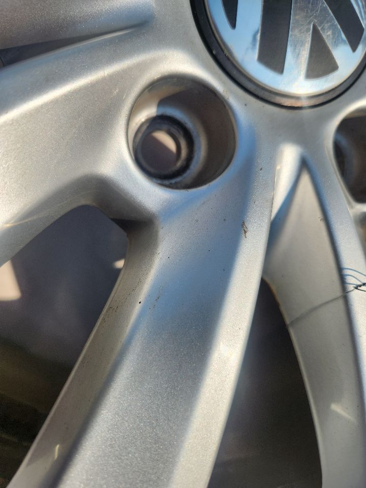 2015 VOLKSWAGEN PASSAT WHEEL - 491343 — photo 8
