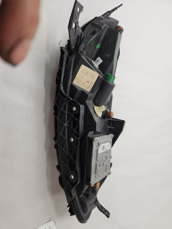 2015 JEEP CHEROKEE Left HEADLAMP ASSEMBLY - 491473 — photo 3