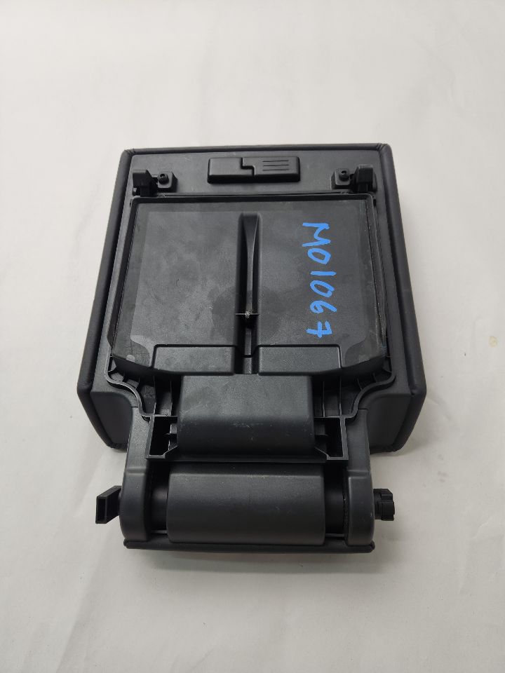 2019 LAND ROVER RANGE ROVER Armrest - 491547 — photo 2