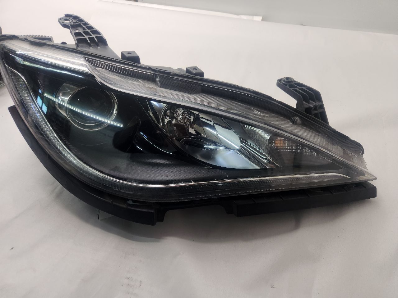 2017 CHRYSLER PACIFICA Right HEADLAMP ASSEMBLY - 491550 — photo 8