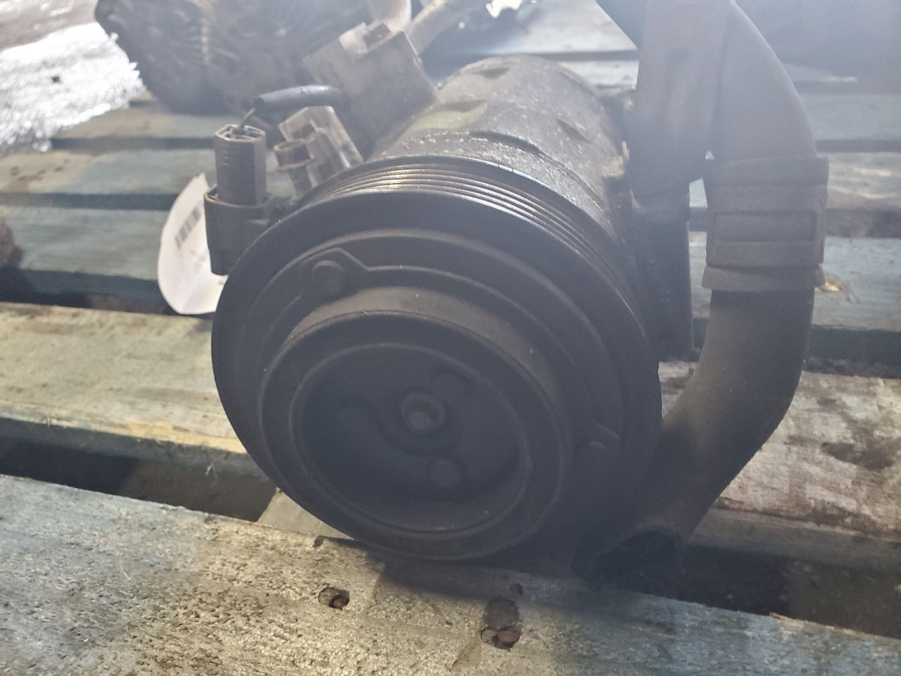 2011 MAZDA CX-7 AC COMPRESSOR - 491584 — photo 4