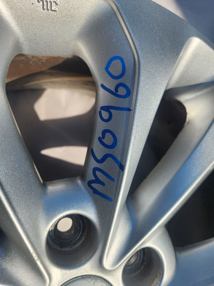 2015 KIA SORENTO WHEEL - 491636 — photo 2