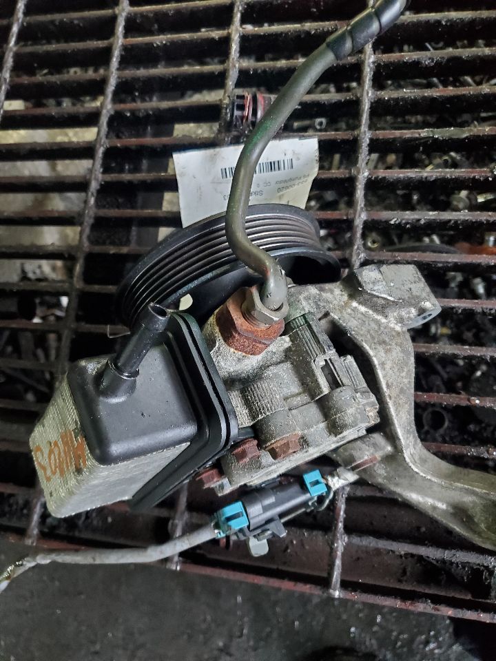 2012 GMC TERRAIN PS Pump/Motor - 491640 — photo 1