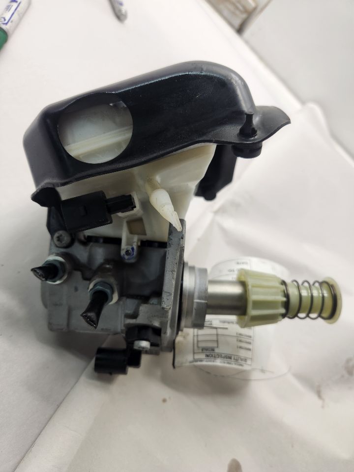2017 AUDI A4 BRAKE MASTER CYL - 491647 — photo 6