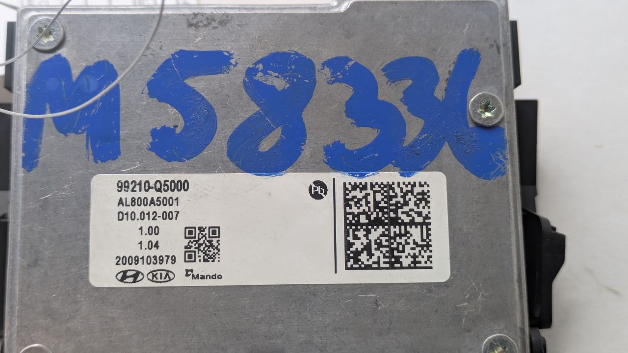 2021 KIA SELTOS Camera Projector - 491675 — photo 4