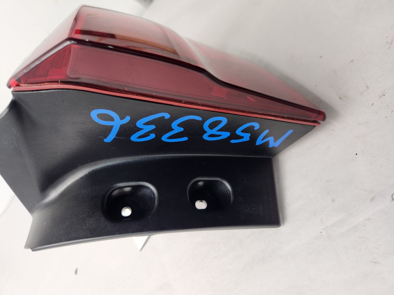 2021 KIA SELTOS Right TAIL LAMP - 491676 — photo 3