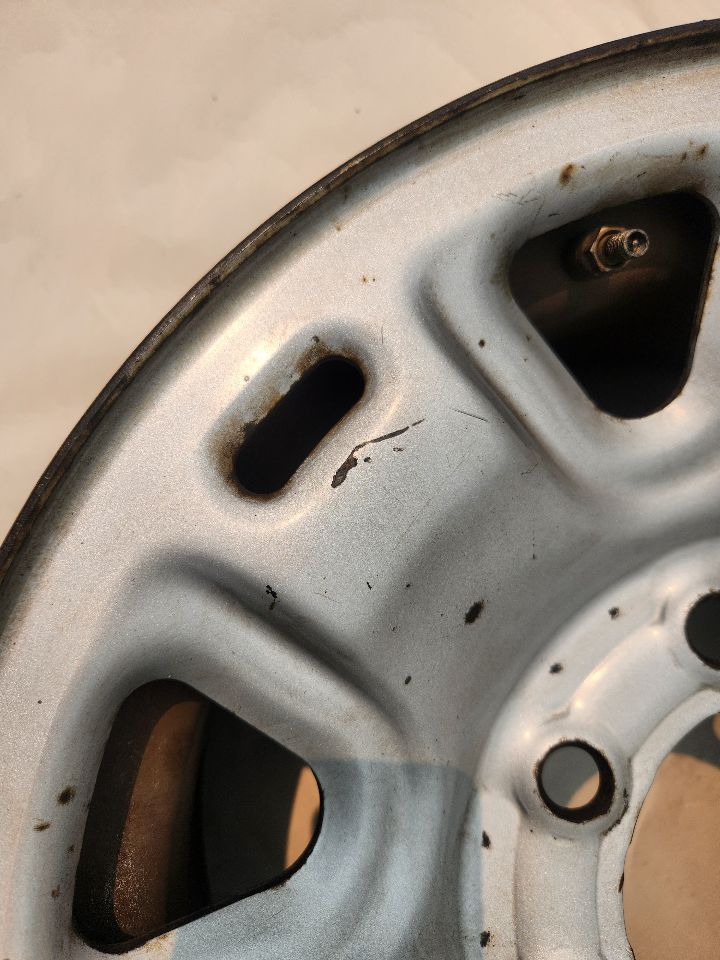 2013 NISSAN NV 2500 WHEEL - 491688 — photo 3